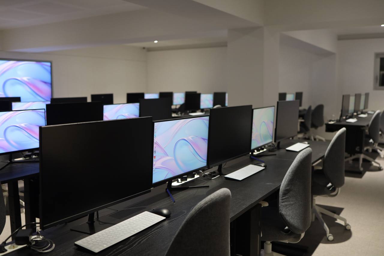 DataBridge Lab 강의실