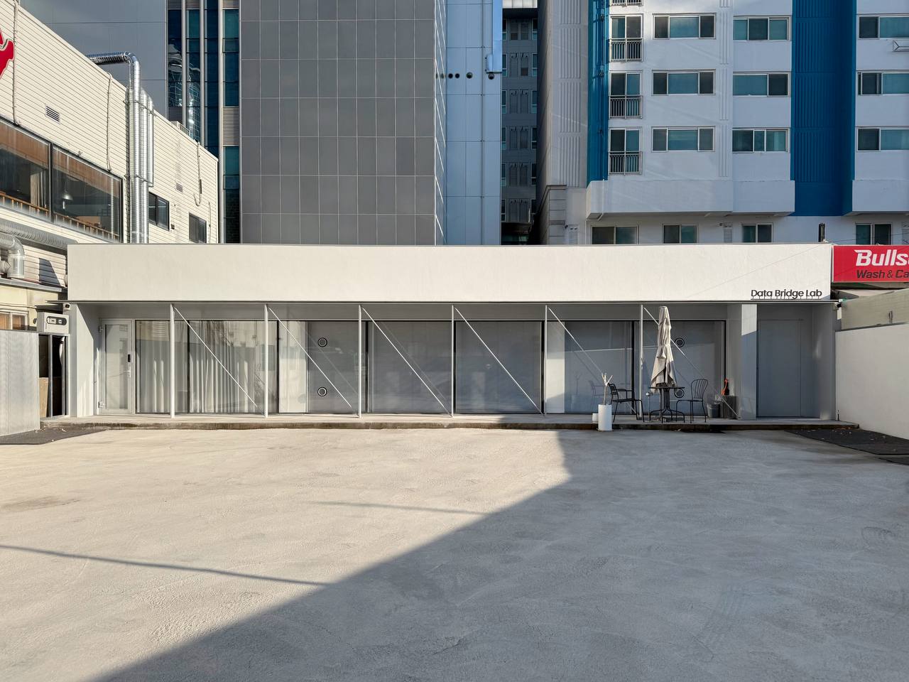 DataBridge Lab 건물 외관